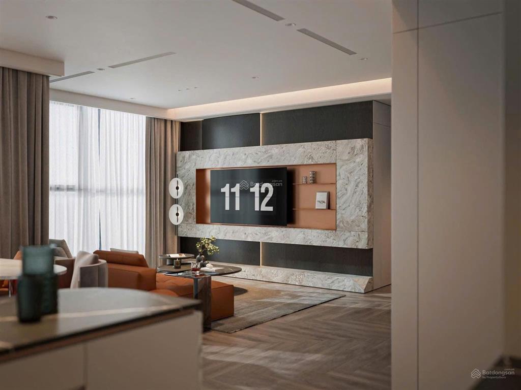 Bán gấp căn hộ hoa hậu chung cư metropolis, 136m2, 4pn, tầng cao, view hồ, đồ xịn. 0963 668 ***
