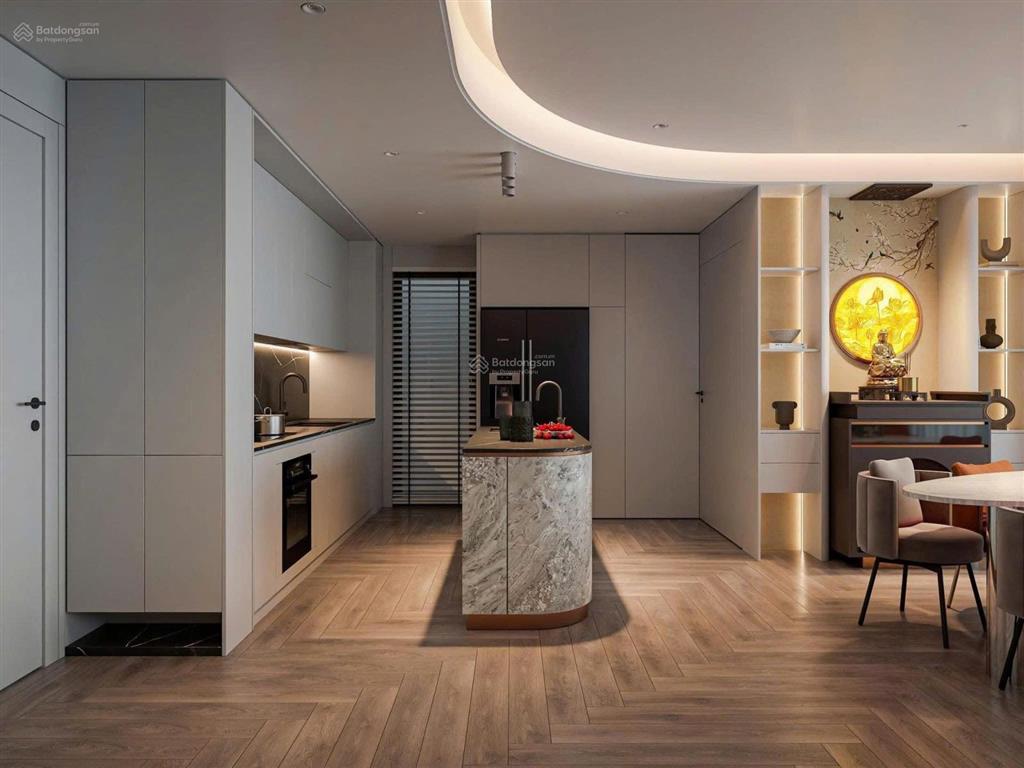 Bán gấp căn hộ hoa hậu chung cư metropolis, 136m2, 4pn, tầng cao, view hồ, đồ xịn. 0963 668 ***