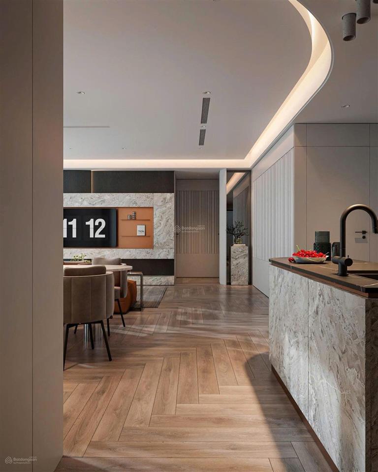 Bán gấp căn hộ hoa hậu chung cư metropolis, 136m2, 4pn, tầng cao, view hồ, đồ xịn. 0963 668 ***