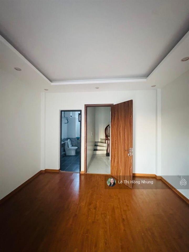 Liên mạc, bán siêu phẩm 35m2, 5t, thang máy, ngõ thông, ô tô tránh 10m