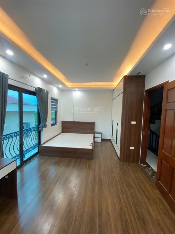 Nhà liên mạc, siêu hiếm, 35m2, 6t,thang máy oto đỗ cửa, ngõ thông 6 tỷ nhỉnh