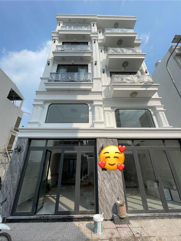 Hiệp bình chánh ngay chợ hiệp bình  hẻm chuẩn 7m có lề  xe hơi ngủ nhà  5 tầng btct thang máy