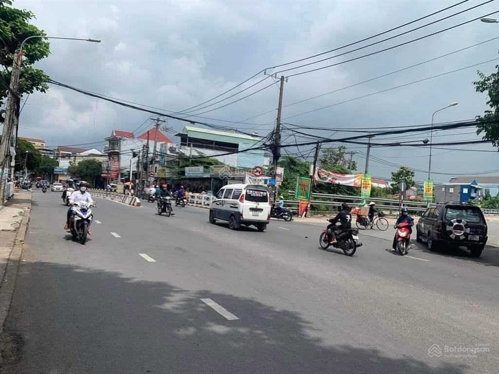 Ngay chợ phú thọ, kp5, trảng dài, bán đất tặng nhà kho đang cho thuê 8tr/tháng