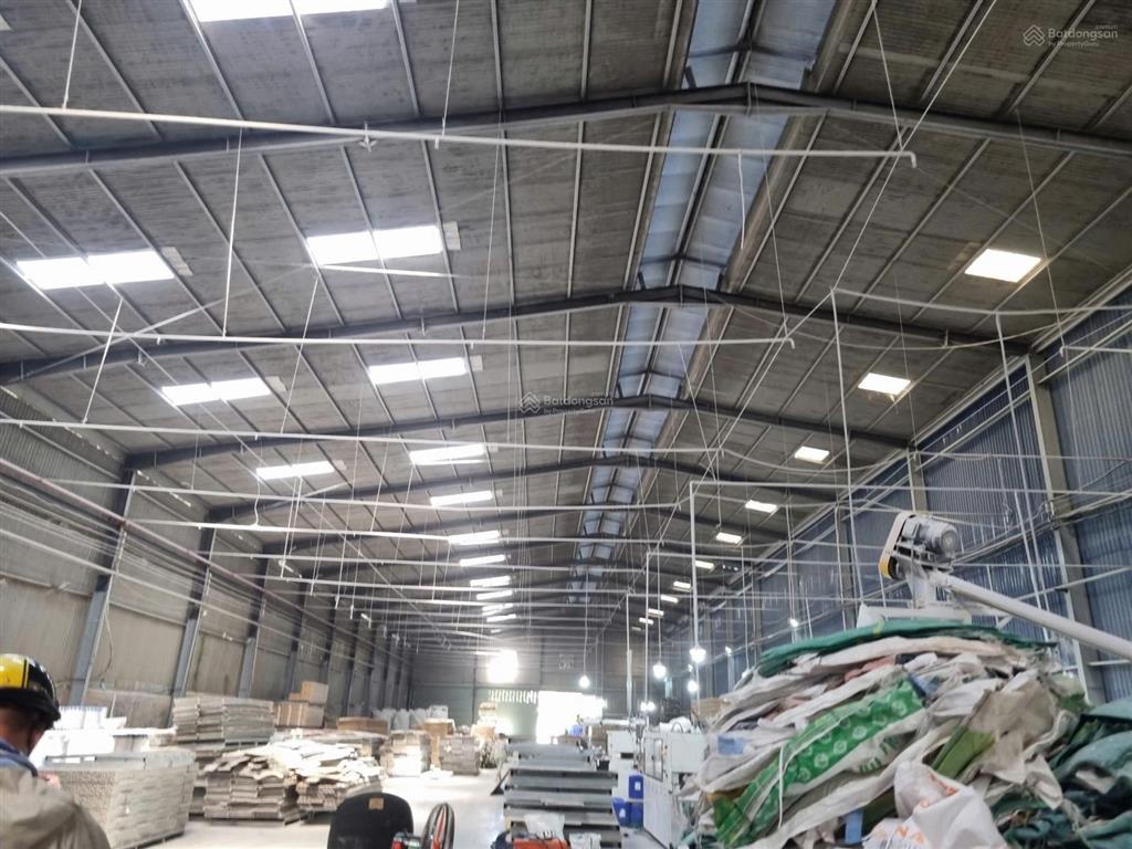 Giá bán 1x tỷ thương lượng. đang cho thuê 130tr/tháng, bán xưởng hố nai 3 trảng bom