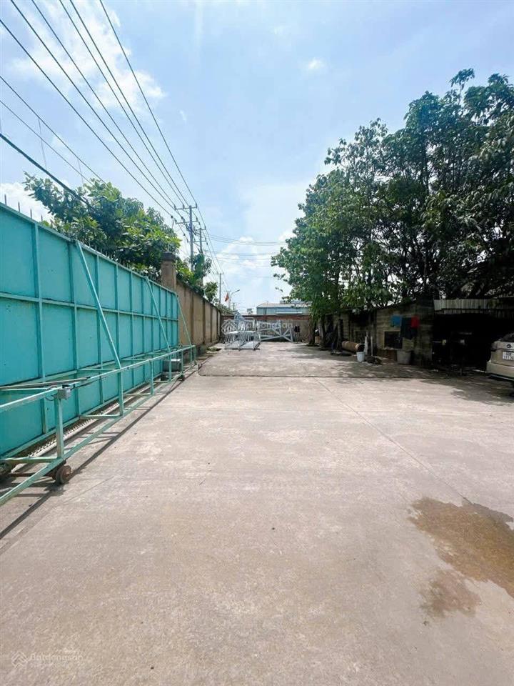 Chuyển nhượng xưởng tại long thành, đồng nai. diện tích đất 1,7ha đã lên full skc. giá chỉ 75 tỷ