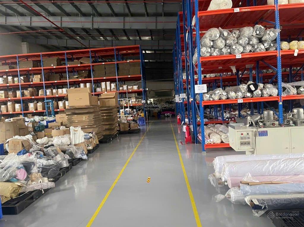 Cho thuê nhà xưởng tổng dt 6000m2 tại kcn long khánh đồng nai.
diện tích xưởng 3500m2 vp