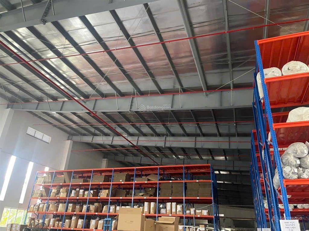 Cho thuê nhà xưởng tổng dt 6000m2 tại kcn long khánh đồng nai.
diện tích xưởng 3500m2 vp