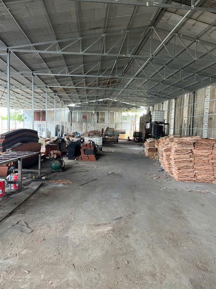 Cho thuê xưởng 2000m2 hưng thịnh, trảng bom, đồng nai
diện tích xưởng 2000m2, điện 3fa khuôn viên