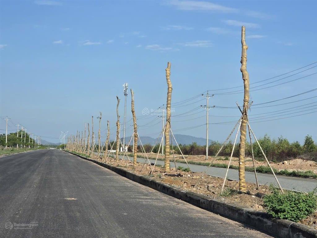 Bán đất skk kcn hàm kiệm 2, huyện hàm thuận nam, bình thuận thuộc lâm đồng mới, giá 1,95 triệu/m2