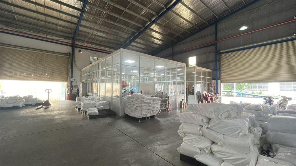 Cho thuê nhà xưởng trong kcn hố nai 3, trảng bom, đồng nai, diện tích 1800m2 pccc tự động