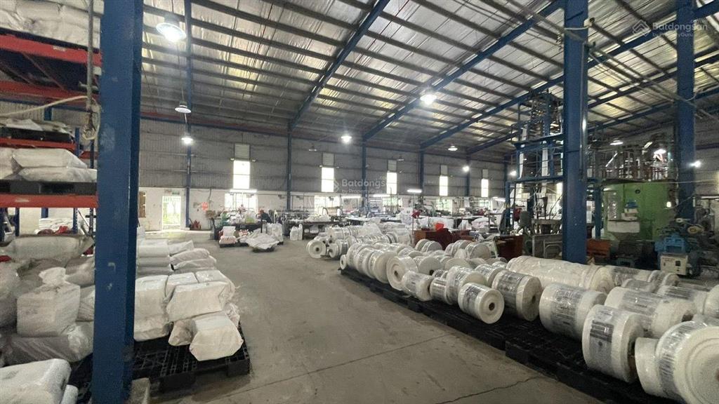 Cho thuê nhà xưởng trong kcn hố nai 3, trảng bom, đồng nai, diện tích 1800m2 pccc tự động