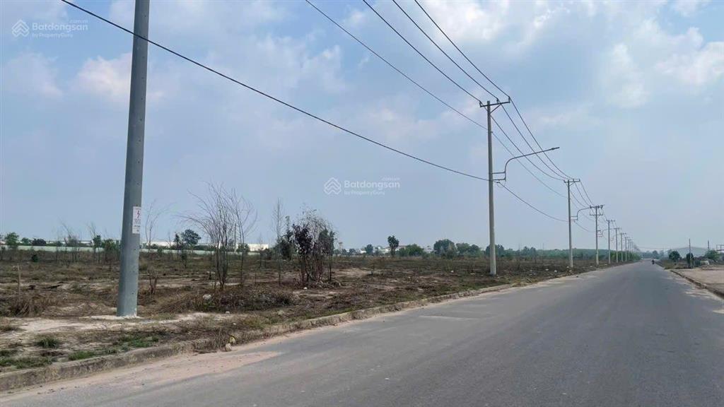 Bán đất skk khu công nghiệp trảng bom, đồng nai, hỗ trợ bank 70%, cho dn, dt đất 22.000m2