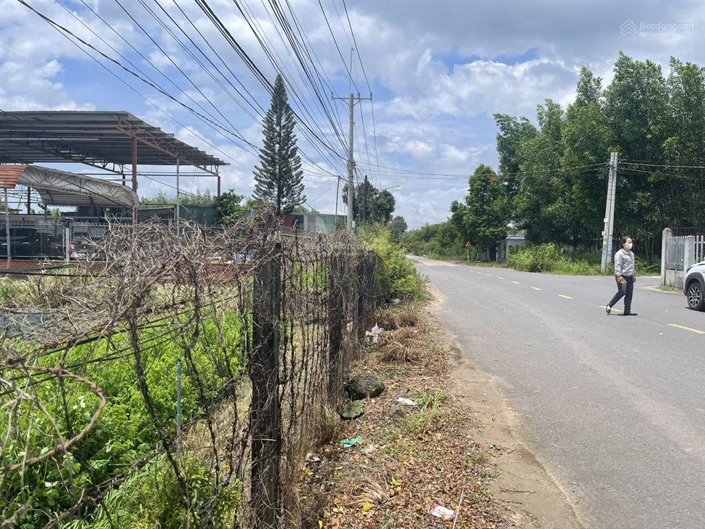 Mặt tiền mai chí thọ, tam phước, biên hoà.
3,2sao (32x100m) 175m2 thổ cư 4,5tr/m2