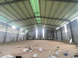 Cho thuê kho xưởng hố nai đồng nai. tdt 2500m2.
diện tích nhà xưởng 1.100m2 nền bê tông chịu