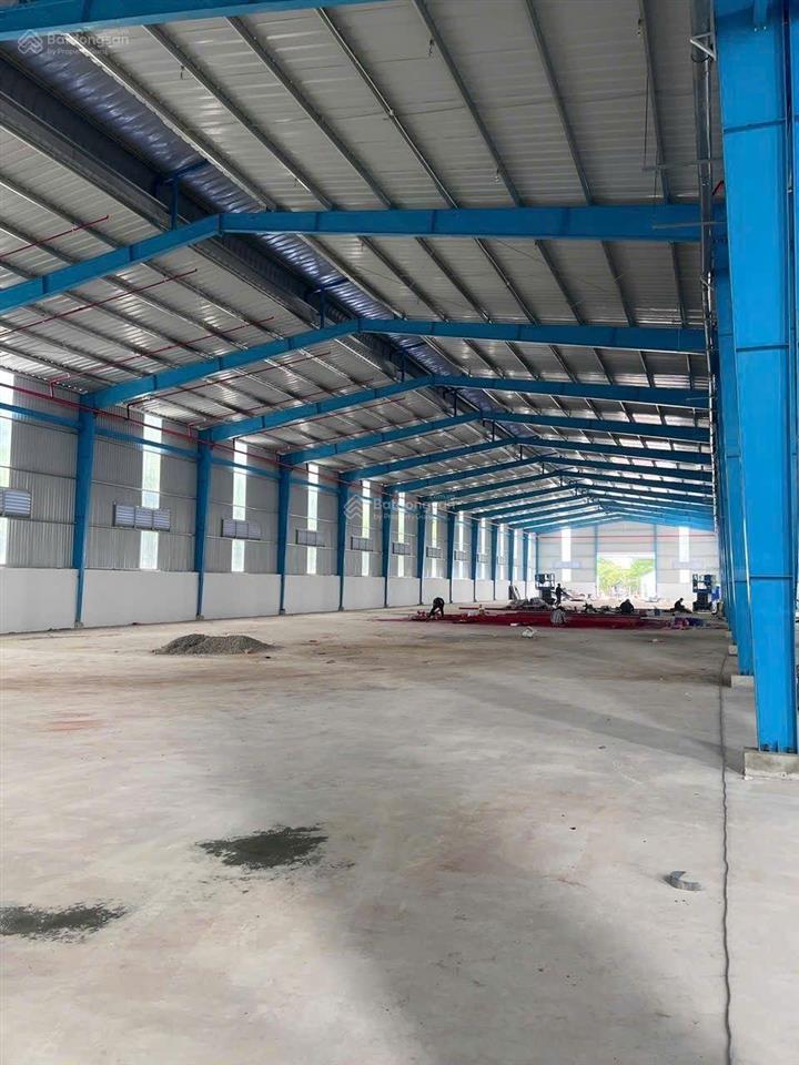 Cho thuê kho xưởng bến cát hcm dt đất 8800m2. dt xưởng 2150m2