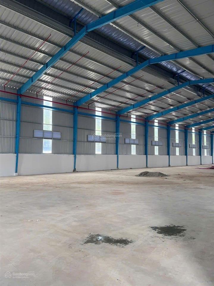 Cho thuê kho xưởng bến cát hcm dt đất 8800m2. dt xưởng 2150m2