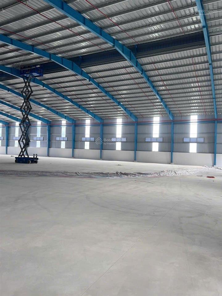 Cho thuê kho xưởng bến cát hcm dt đất 8800m2. dt xưởng 2150m2