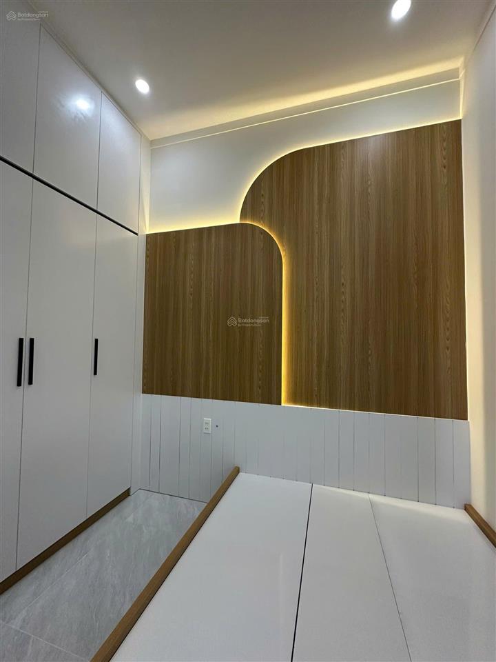 Bán nhà 1 trệt 1 lầu kp3, trảng dài, đồng nai.
diện tích 4,5 x 29m (127m²). sổ riêng full thổ cư.