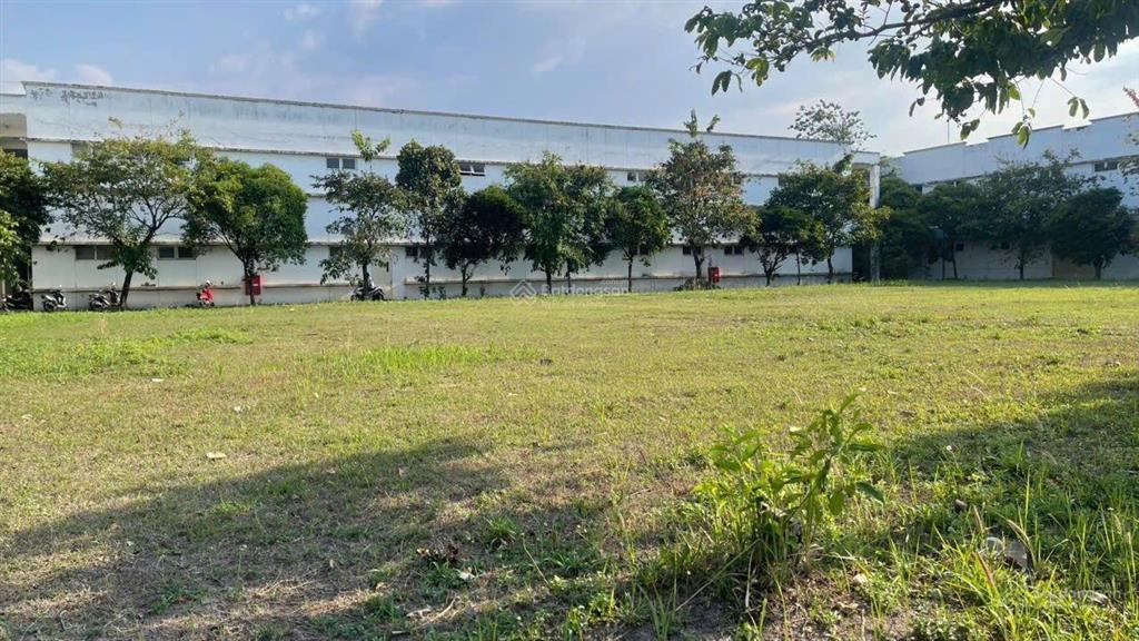Cho thuê toà nhà trong khu công nghiệp, dtsd 6000m2 (3000x2). sử dụng làm xưởng chế biến nông