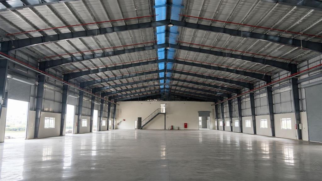 Cho thuê kho xưởng kcn châu đức, tp. hcm.
tổng diện tích 5000m2. dt nhà xưởng 2180m2