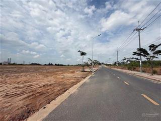 Chuyển nhượng thửa đất skk, (2 mặt tiền) tại kcn long thành, đồng nai tổng dt đất 35000m2