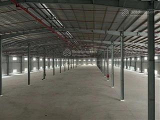 Cho thuê nhà xưởng kcn nhơn trạch đồng nai.
dt xưởng  6.000 m. ( cột biên 7,5 m. chiều cao
