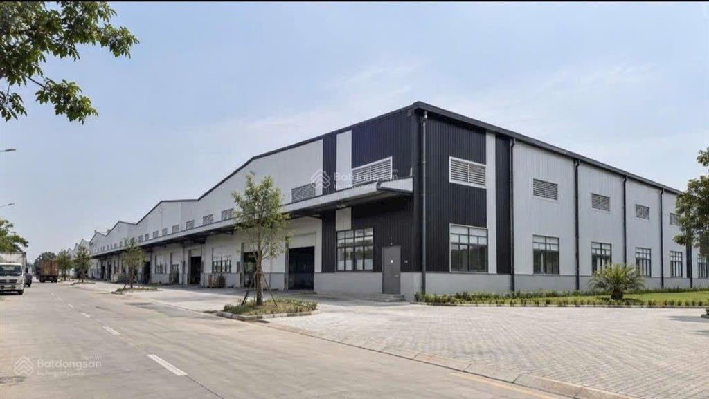 Cho thuê nhà xưởng kcn nhơn trạch đồng nai.
dt xưởng 2.600m2, hệ thống pccc tự động spr