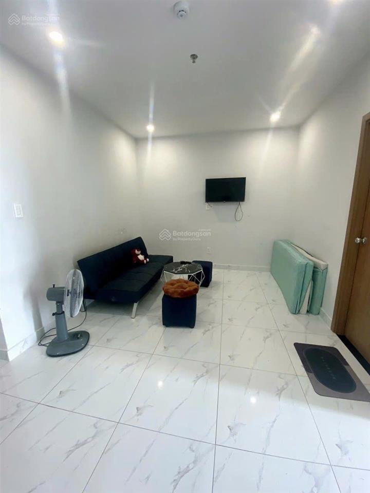 Chính chủ bán chung cư star tower thuận an, giá 1tỷ250 bao sổ, 50m2, 2pn, 1wc, full nội thất