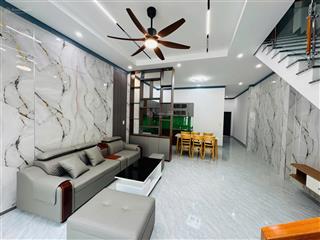 Bán nhà 1 trệt + 1 lầu 3 pn, có nội thất giá 2ti210, 5x23 (116m2), p. chánh phú hoà, tp. bến cát