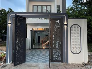 Cần bán căn nhà mới xây xong 1 trệt 1 lầu, giá 2ti650 có nội thất, tân định bến cát, htro vay nh
