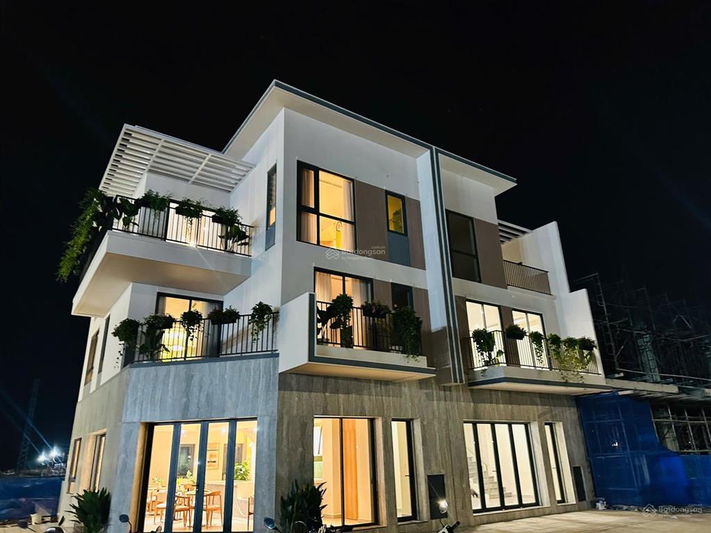 Cần bán nhà thương mại k home bình dương 1 trệt 2 lầu 75m2 chuẩn bị nhận nhà, giá gốc chủ đầu tư.