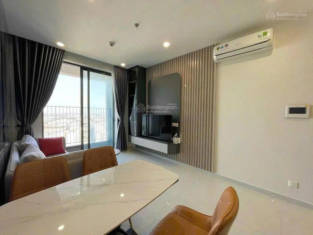 Căn hộ the emerald golf view bình dương full nội thất. giá cực tốt nhiều tiện ích
