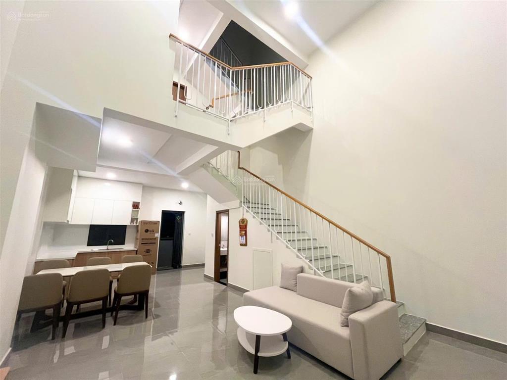Cho thuê nhà liền kề ngay trung tâm thành phố mới bình dương full nội thất