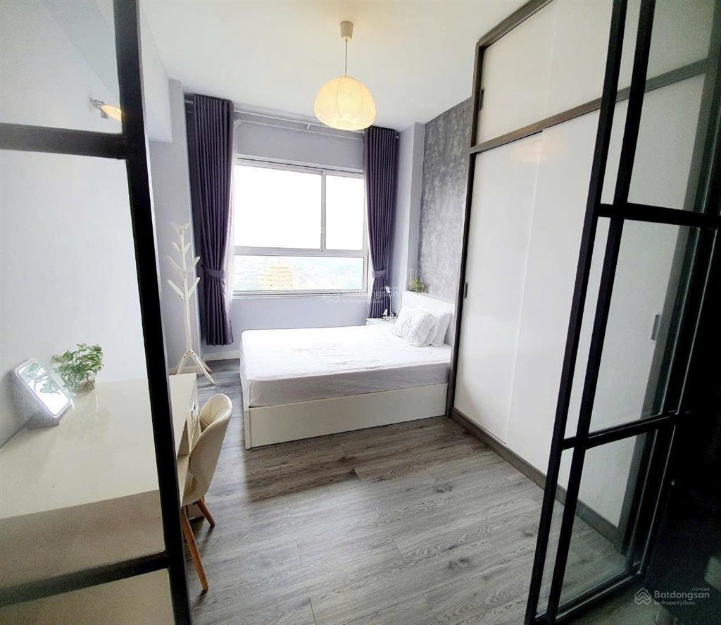 Lexington cho thuê 1 phòng ngủ  giá 10 triệu  có nội thất