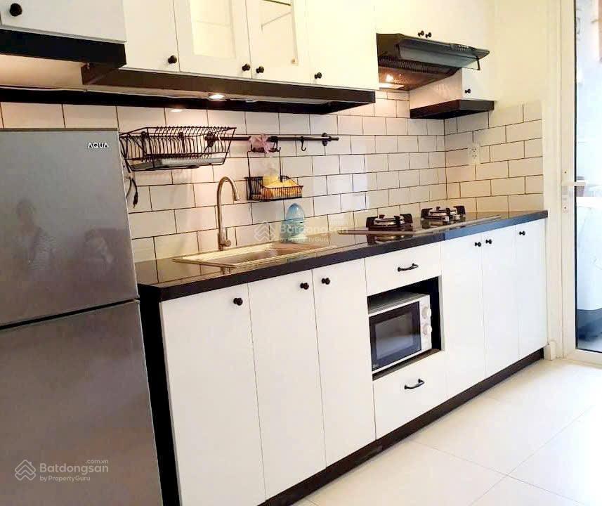 Lexington cho thuê 1 phòng ngủ  giá 10 triệu  có nội thất