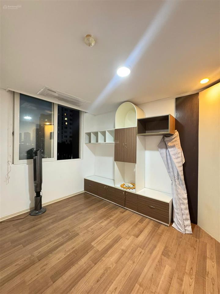 Bán 3pn imperia an phú 131m2 giá 9,4 tỷ. trống sẵn, giá tốt chốt liền tay