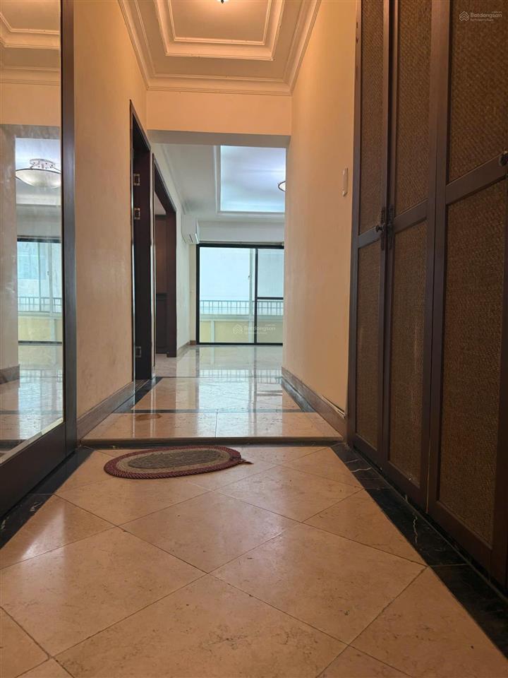 Bán 3pn cantavil an phú 150m2, giá 9.2 tỷ, 3 ban công thoáng mát.