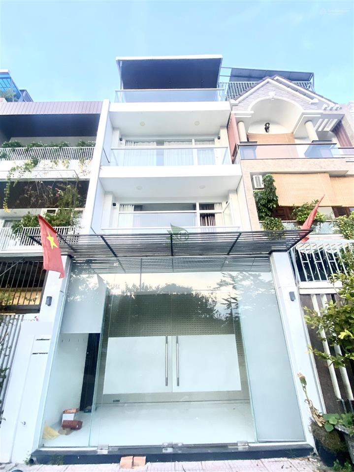Cho thuê nhà đẹp 7 phòng ngủ khu hà quang 2 giá 28 triệu/tháng
