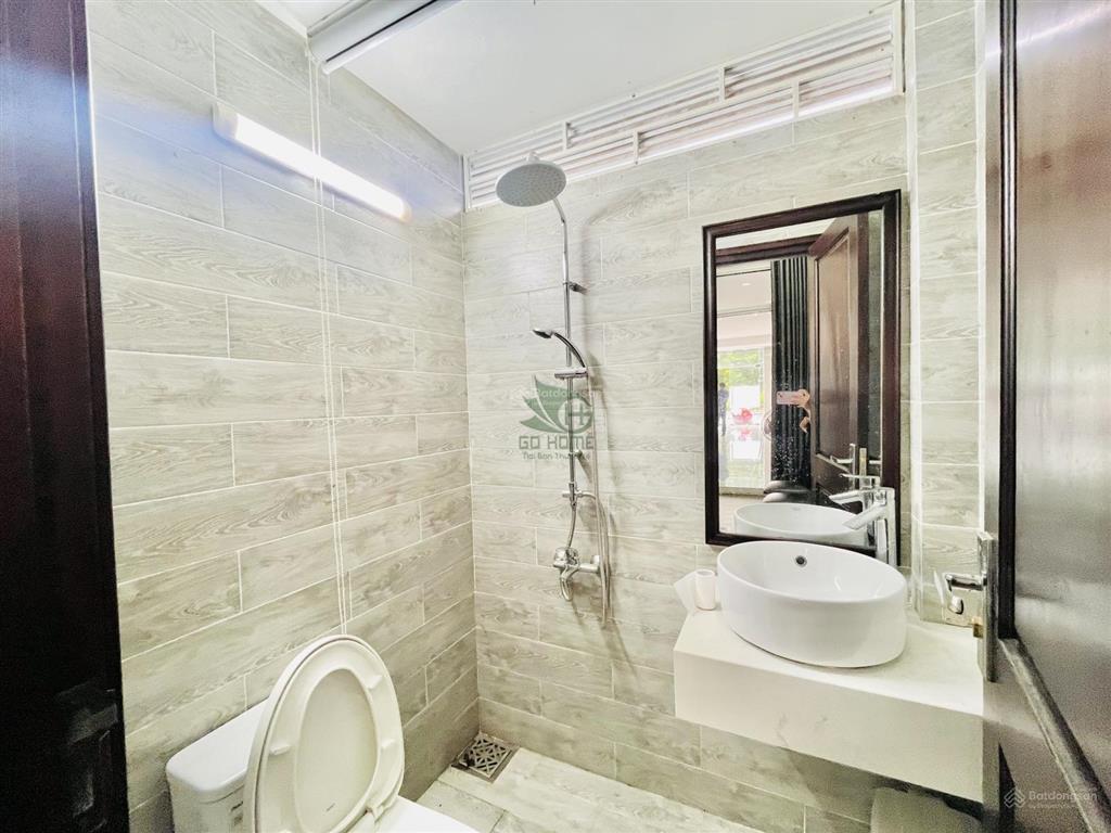 Cho thuê nhà đẹp 7 phòng ngủ khu hà quang 2 giá 28 triệu/tháng