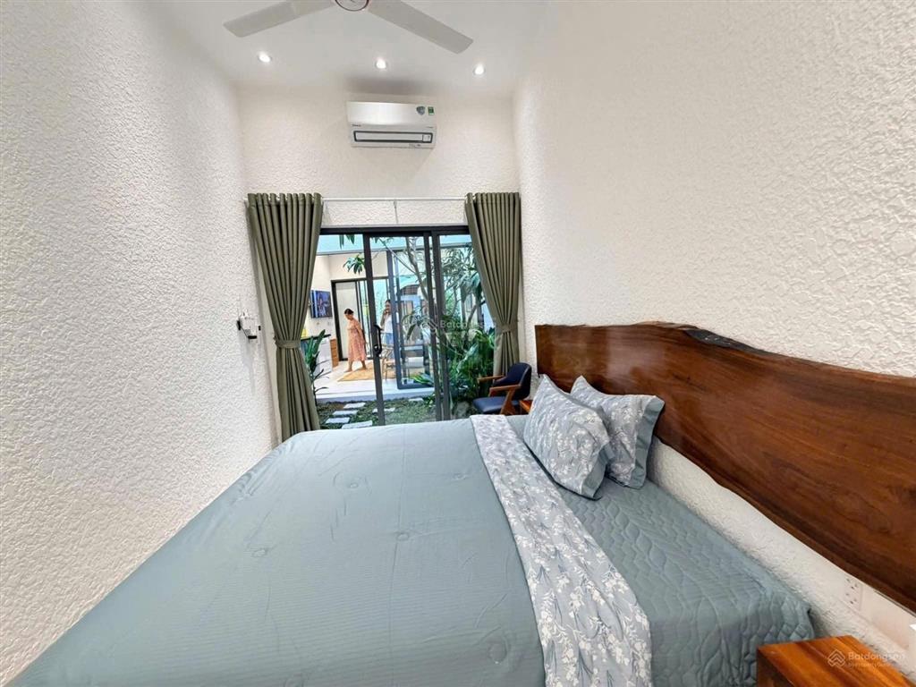 Cho thuê nhà sân vườn mới xây 3 phòng ngủ full nội thất bắc nha trang giá 20 triệu/tháng