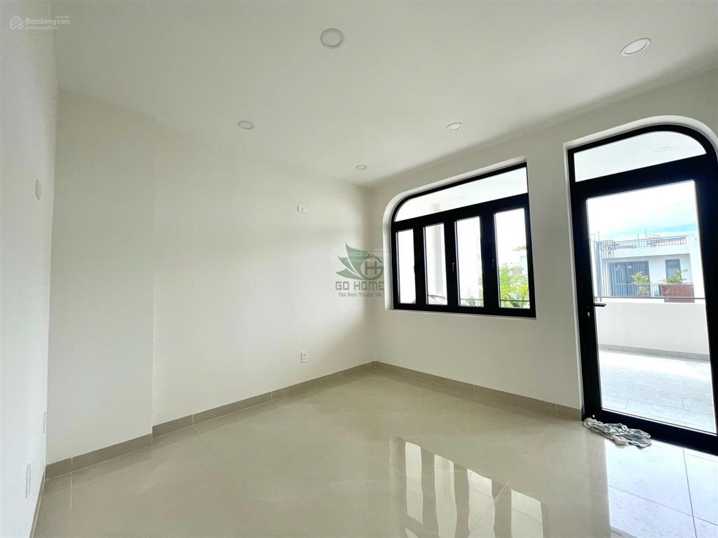 Cho thuê nhà nguyên căn 3 phòng ngủ mới xây full nội thất khu mỹ gia thái hưng 22 triệu/tháng