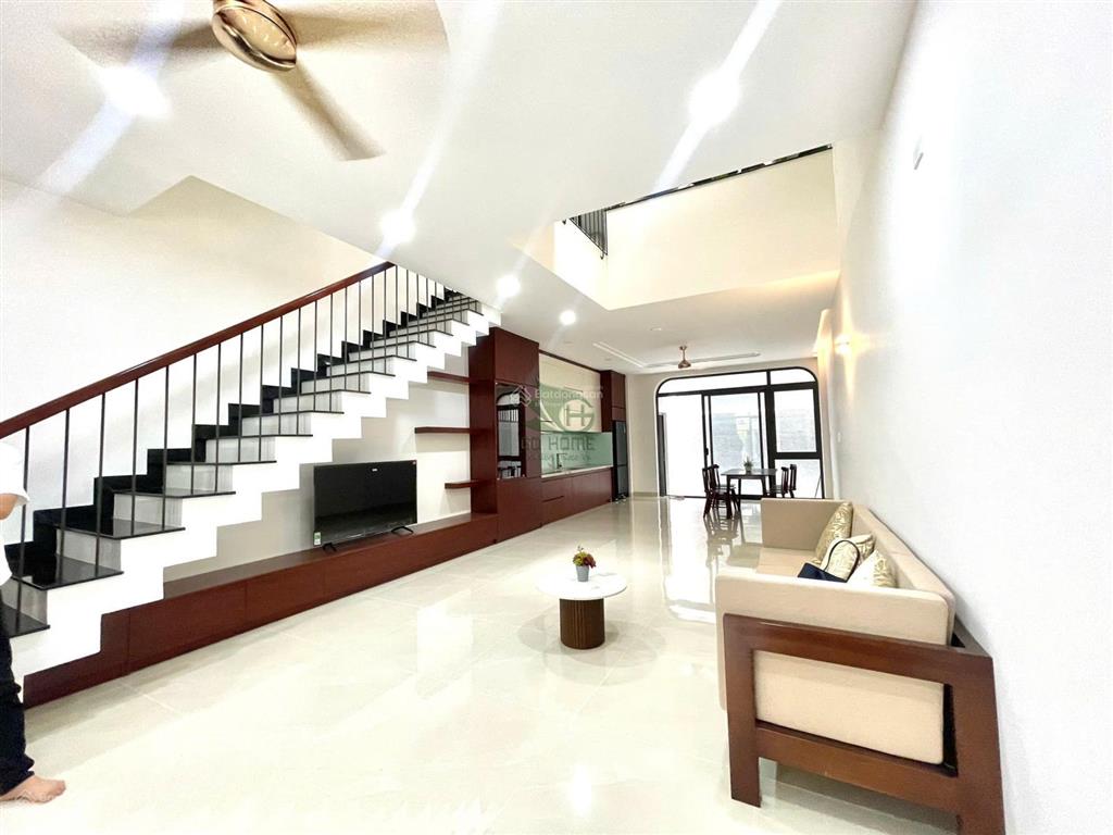 Cho thuê nhà nguyên căn 3 phòng ngủ mới xây full nội thất khu mỹ gia thái hưng 22 triệu/tháng
