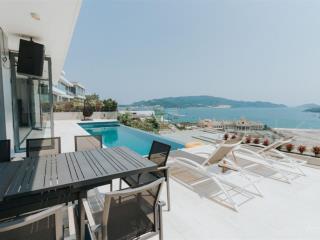 Cho thuê biệt thự anh nguyễn view biển 5 phòng ngủ siêu đẹp có hồ bơi giá 180 triệu/tháng