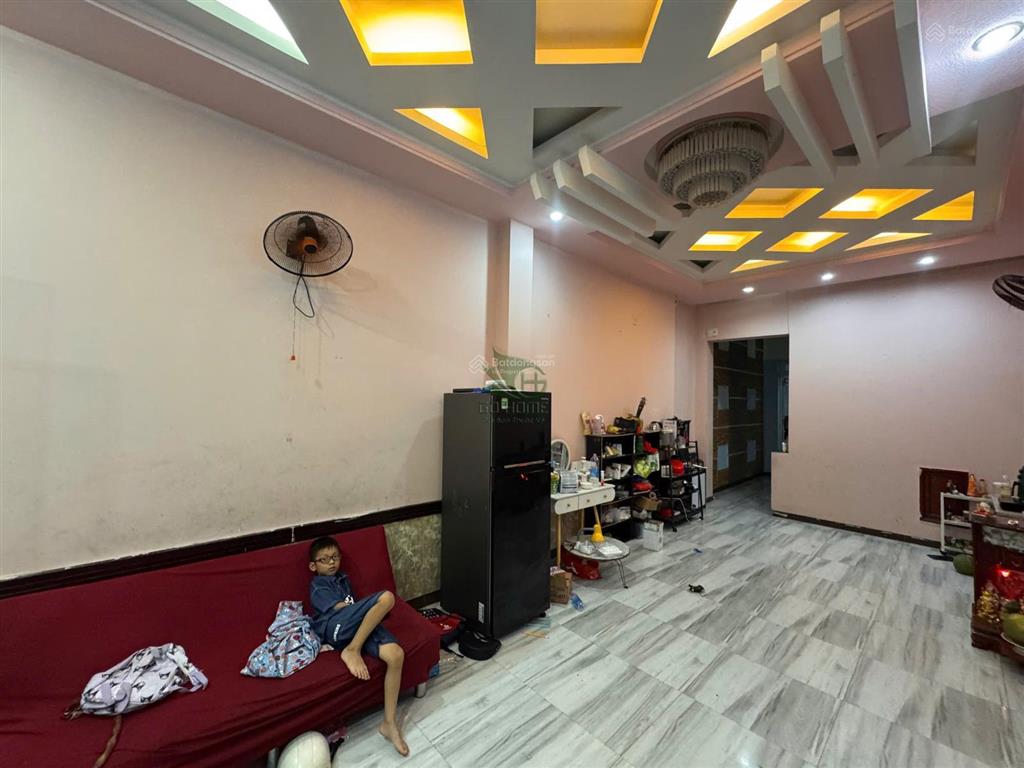 Cho thuê nhà ở kinh doanh 12 phòng khu phố tây phường lộc thọ 35 triệu/tháng