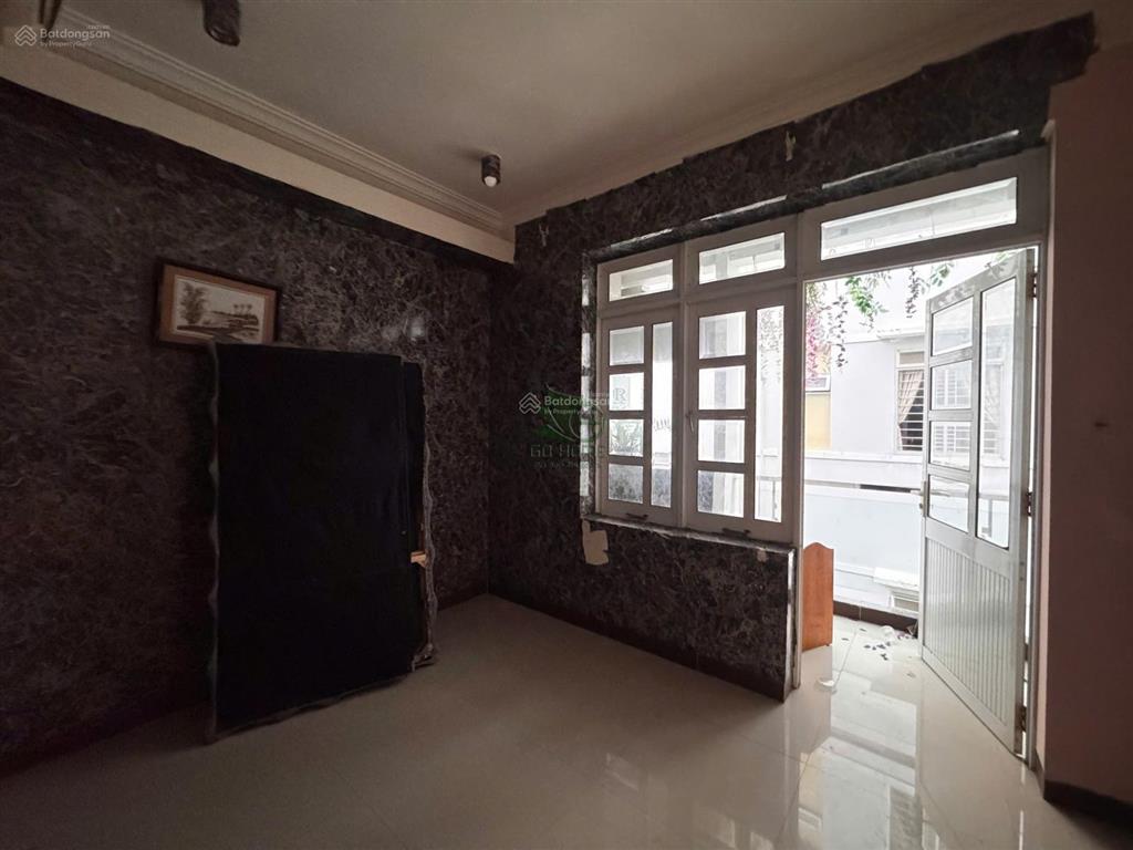 Cho thuê nhà ở kinh doanh 12 phòng khu phố tây phường lộc thọ 35 triệu/tháng