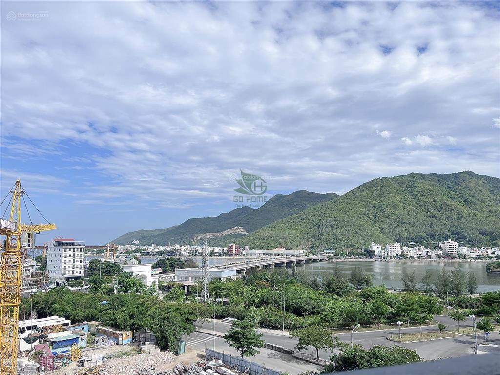 Cho thuê căn hộ chung cư mới 3 phòng ngủ view sông có ban công khu phước long 16 triệu/tháng