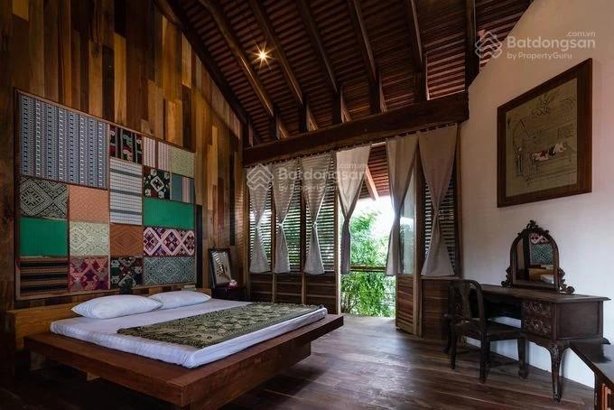Cho thuê căn villa sân vườn 528m2 4 phòng ngủ khu phước long giá 40 triệu/tháng