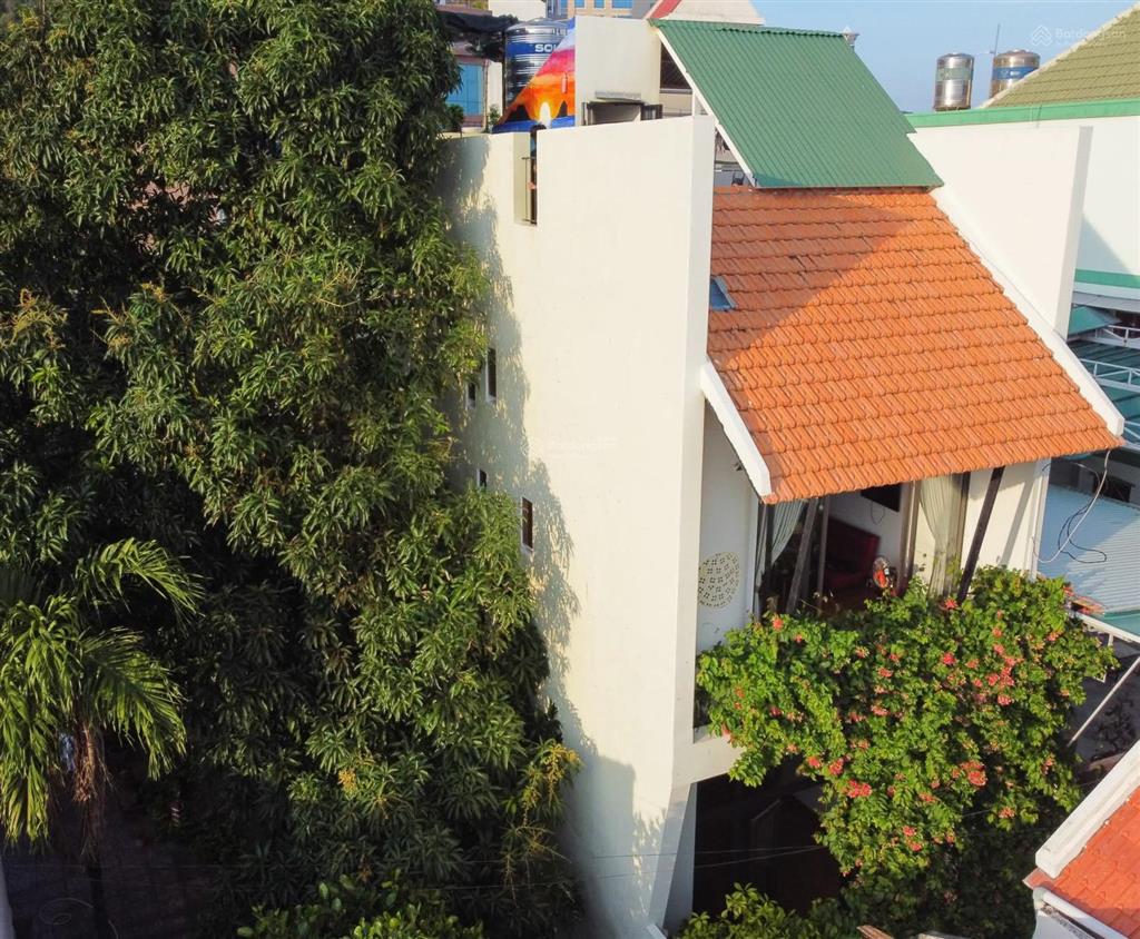 Cho thuê nhà có sân vườn 3 phòng ngủ phía bắc nha trang giá 16 triệu/tháng