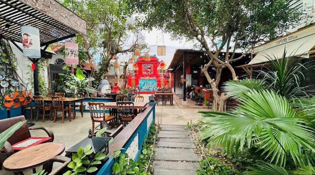 Sang nhượng mô hình kinh doanh f&b khu phố tây 1000m2 giá thuê 70 triệu/tháng