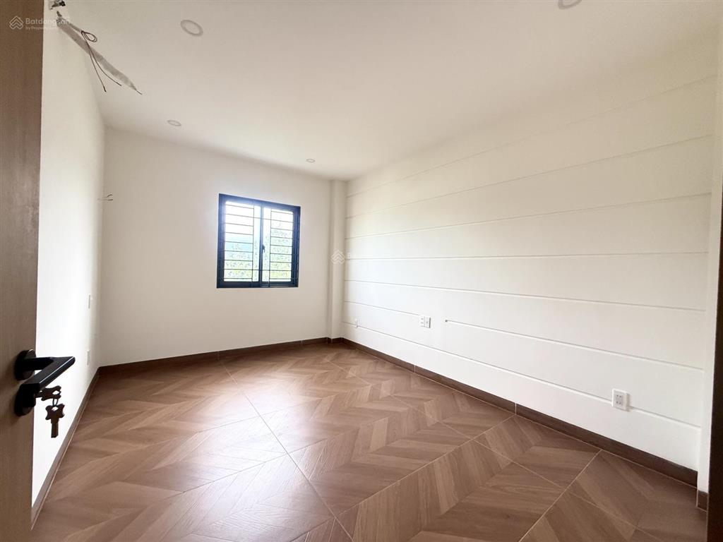 Cho thuê nhà mới 3 tầng 3 phòng ngủ full nội thất khu vcn phước hải 35 triệu/tháng